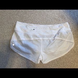 Lululemon Hotty Hot Short
